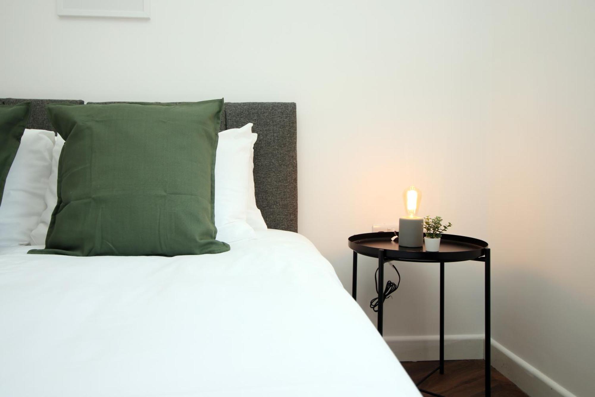 Fully Equipped Kitchen, Parking, City Centre Swansea Extérieur photo