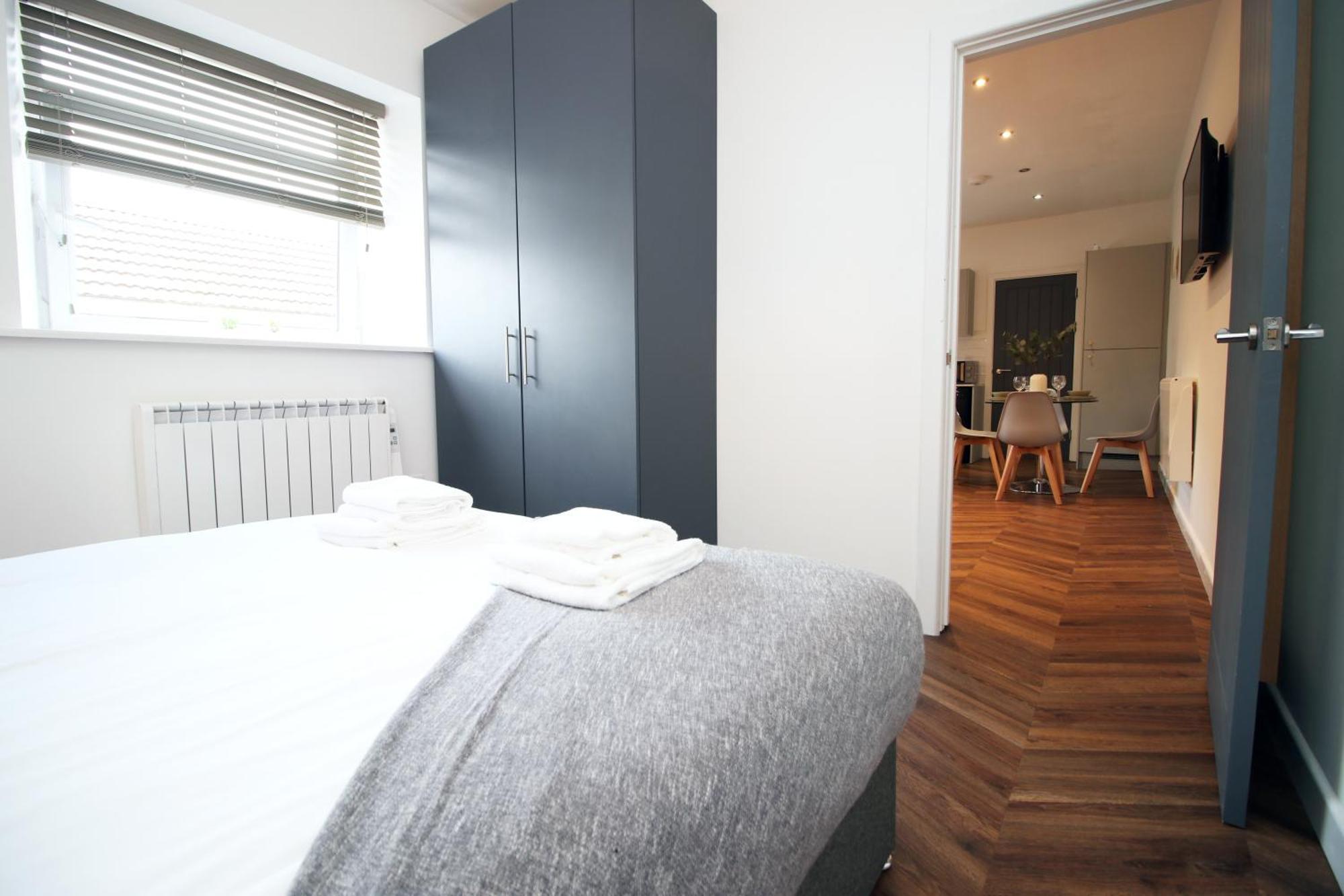 Fully Equipped Kitchen, Parking, City Centre Swansea Extérieur photo