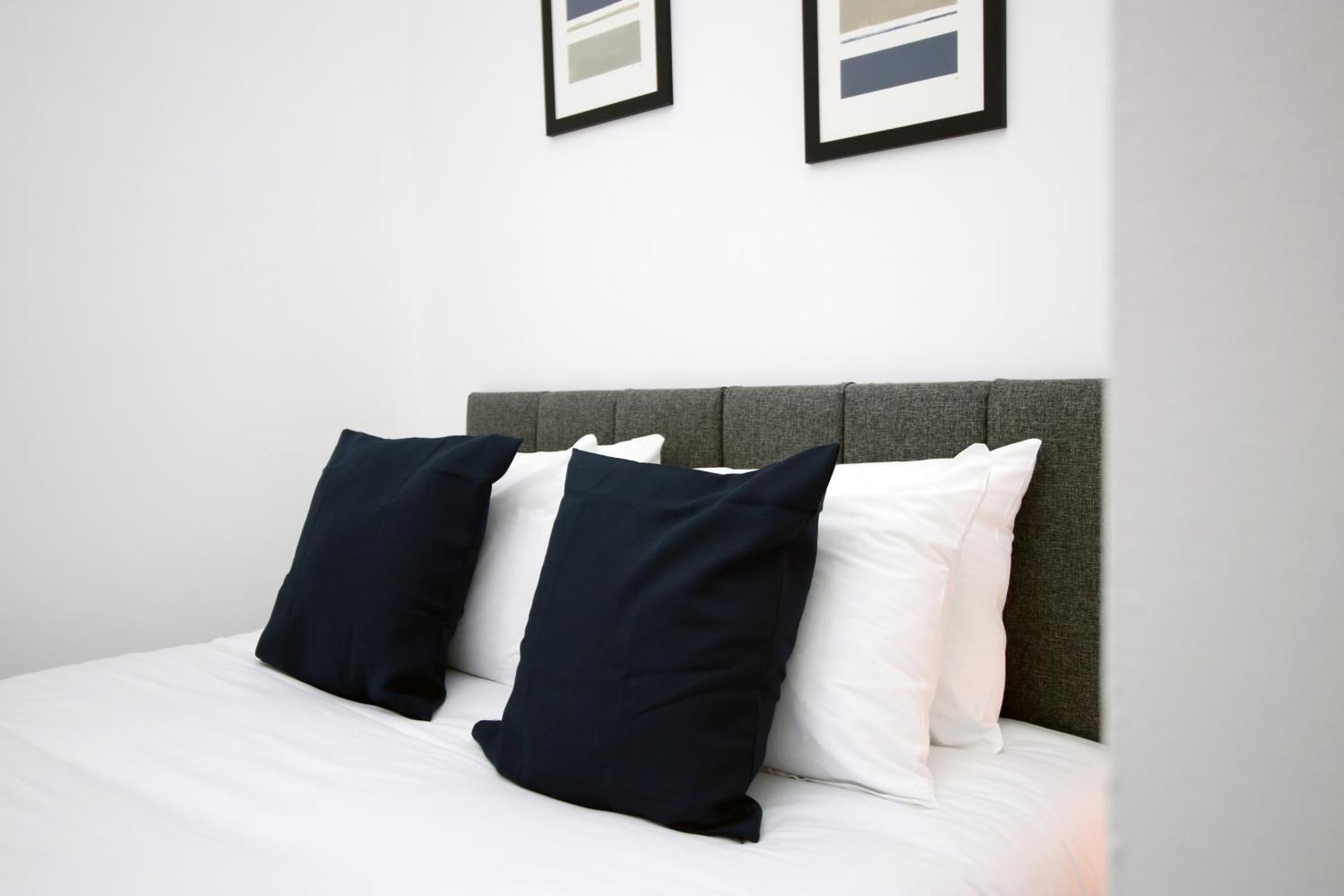 Fully Equipped Kitchen, Parking, City Centre Swansea Extérieur photo