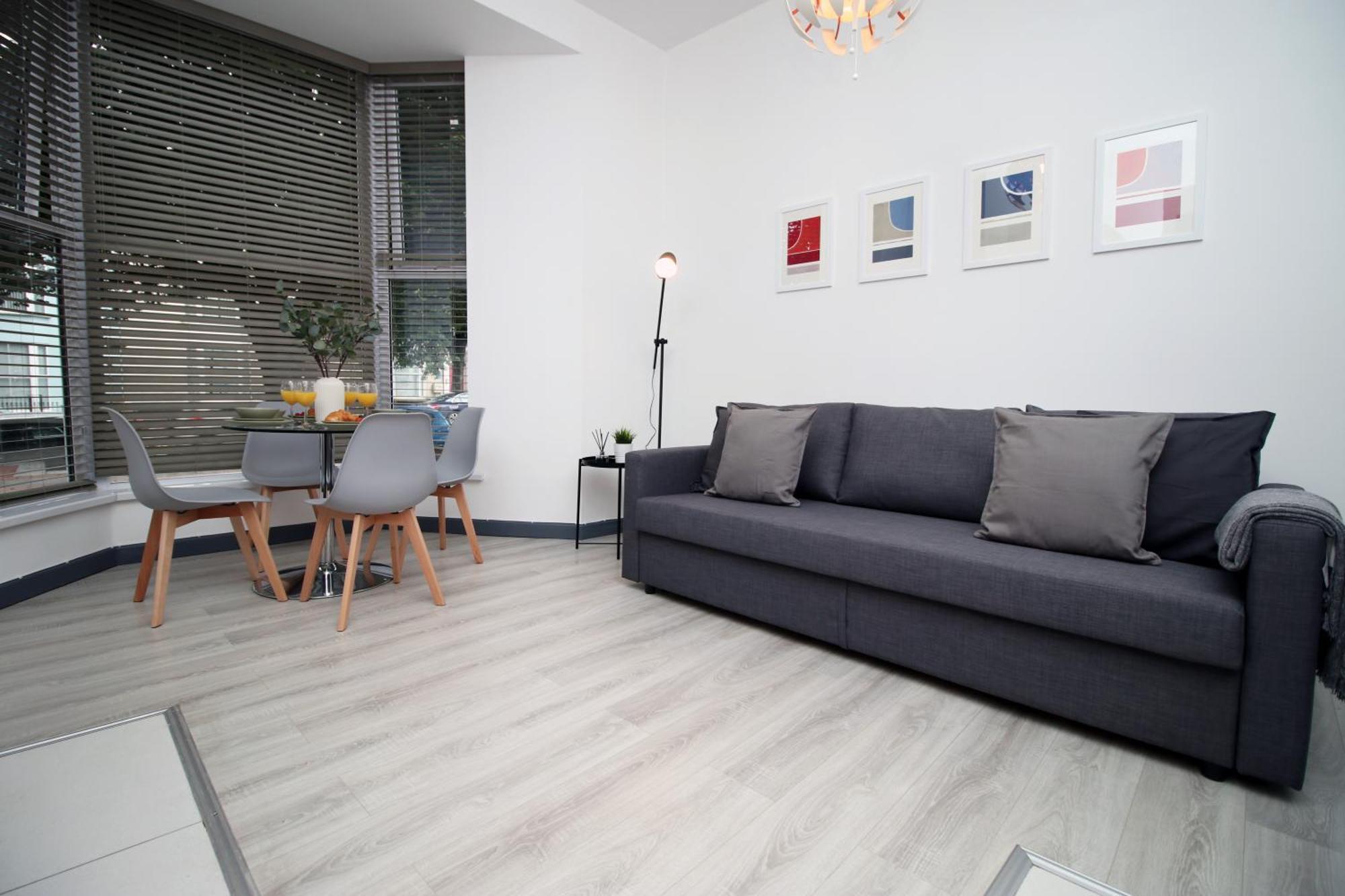 Fully Equipped Kitchen, Parking, City Centre Swansea Extérieur photo